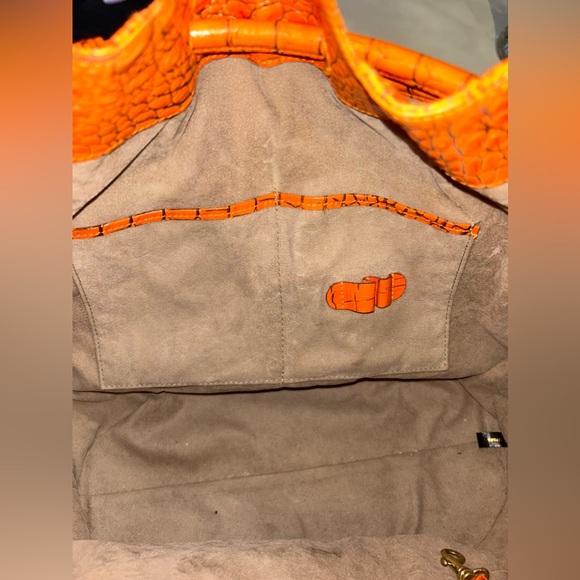 Brahmin Dee Dee Croc Leather Bucket Shoulder Bag - Picture 9 of 10